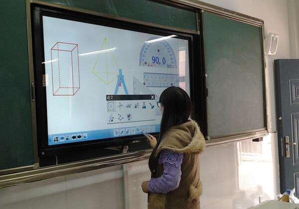 學(xué)校教學(xué)一體機(jī)觸摸屏被鎖了怎么辦？